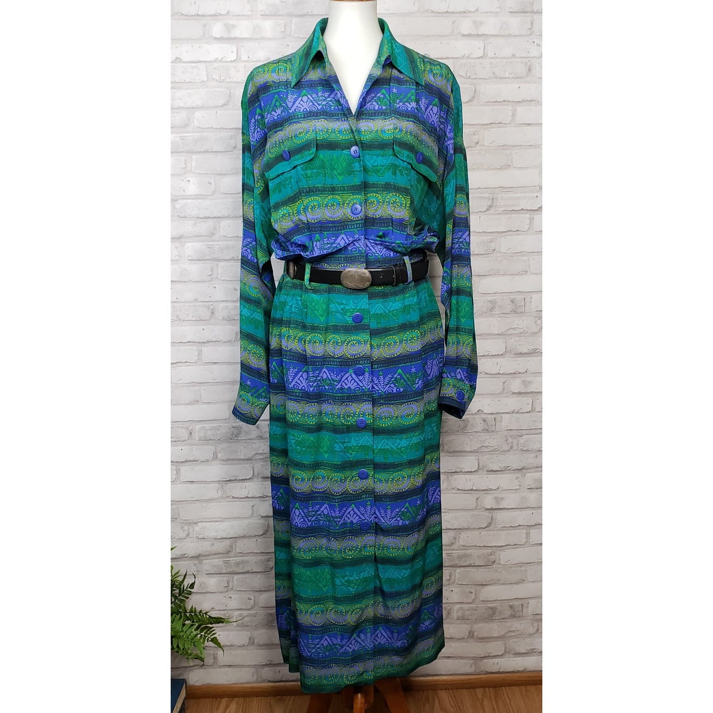 Silk shirt dress with paper-bag waist size 14 teal blue, green and purple, black Italian leather belt included,