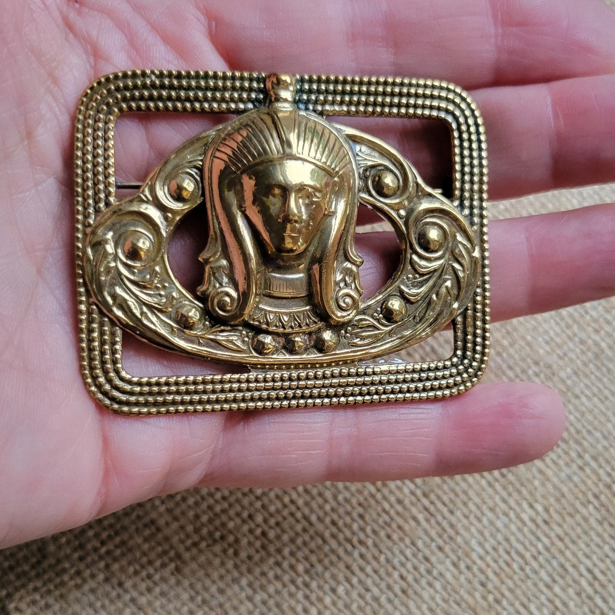 Egyptian Revival sash pin brooch brass Art Deco pharaoh