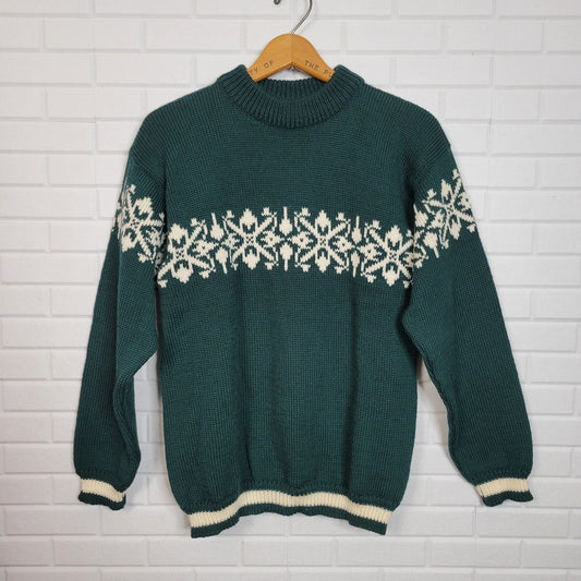 Dale of Norway wool snowflake crew neck sweater size S heritage cabincore