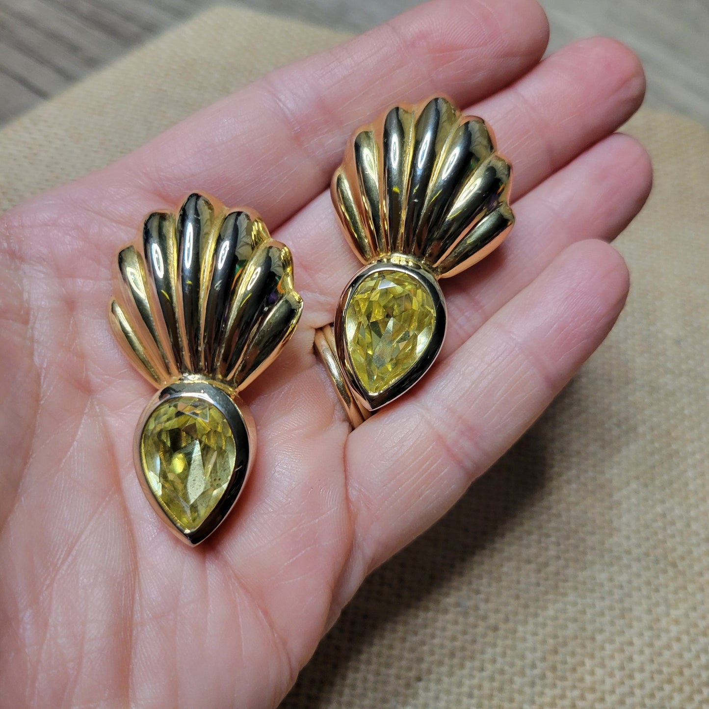 Vintage 1980s yellow rhinestone glam clip-on earrings, large statement fashion jewelry