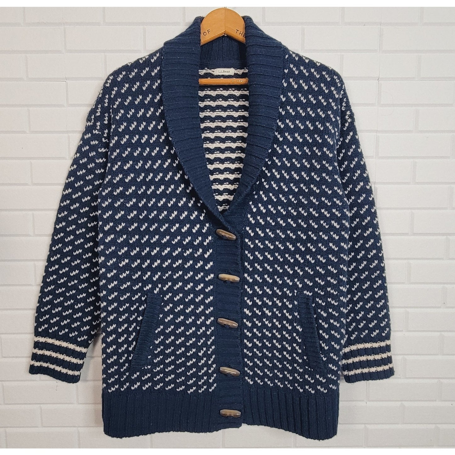 L.L. Bean womans navy blue shawl neck cardigan lambswool size M/L cottagecore academia