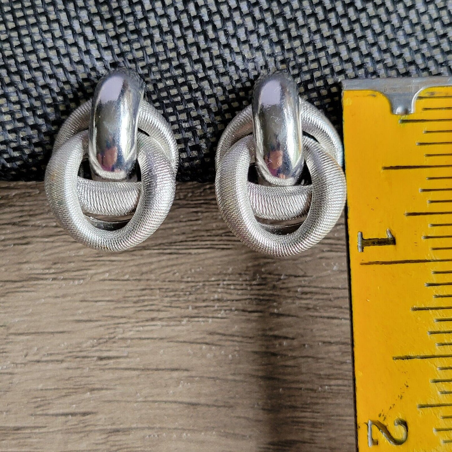 Vintage 1960s-70s clip-on earrings textured silver-tone loops adjustable