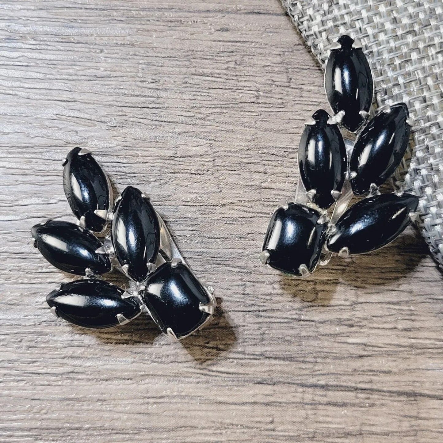 Vintage Weiss clip-on earrings black marquise-cut glass ear-climbers